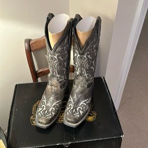 Brand new silver detailed cowboy boots right from Nashville Tennessee.
